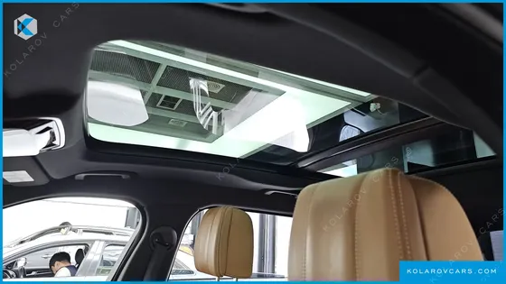LAND ROVER RANGE ROVER VELAR 3.0 D300 R-DYNAMIC HSE