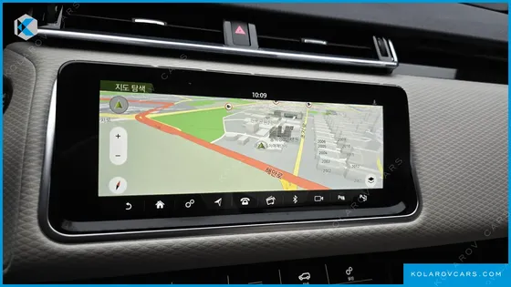LAND ROVER RANGE ROVER VELAR 2.0 D240 R-DYNAMIC SE