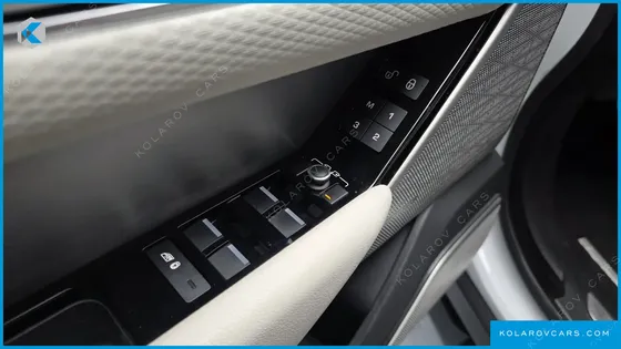 LAND ROVER RANGE ROVER VELAR 2.0 D240 R-DYNAMIC SE