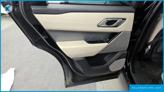 LAND ROVER RANGE ROVER VELAR 3.0 D300 R-DYNAMIC HSE