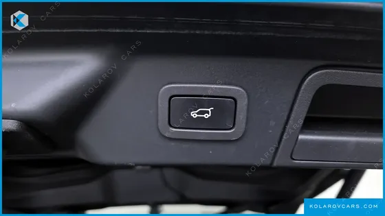 LAND ROVER RANGE ROVER VELAR 3.0 D300 R-DYNAMIC HSE