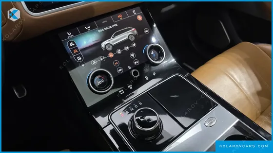 LAND ROVER RANGE ROVER VELAR 3.0 D300 R-DYNAMIC HSE