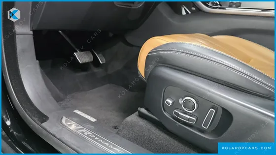 LAND ROVER RANGE ROVER VELAR 3.0 D300 R-DYNAMIC HSE