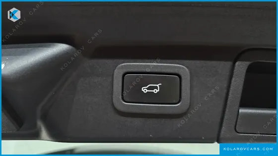 LAND ROVER RANGE ROVER VELAR 3.0 D300 R-DYNAMIC HSE