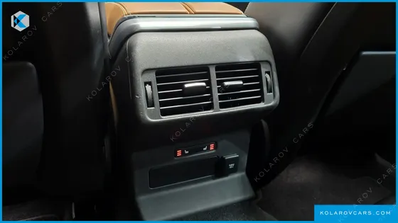 LAND ROVER RANGE ROVER VELAR 3.0 D300 R-DYNAMIC HSE