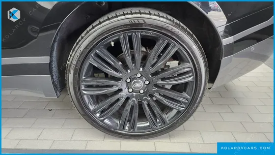 LAND ROVER RANGE ROVER VELAR 3.0 D300 R-DYNAMIC HSE
