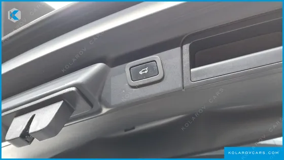 LAND ROVER RANGE ROVER VELAR 3.0 D300 R-DYNAMIC HSE
