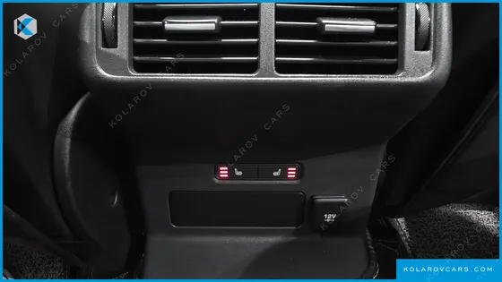 LAND ROVER RANGE ROVER VELAR 3.0 D300 R-DYNAMIC HSE