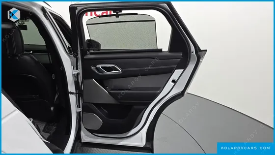 LAND ROVER RANGE ROVER VELAR 3.0 D300 R-DYNAMIC HSE