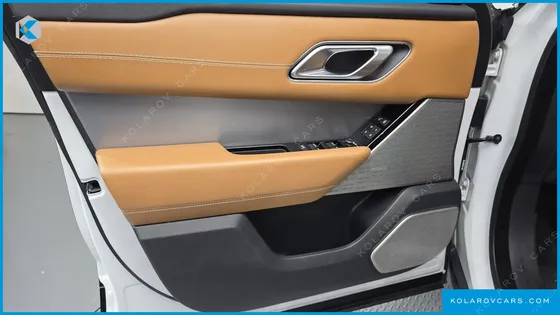 LAND ROVER RANGE ROVER VELAR 3.0 D300 R-DYNAMIC HSE