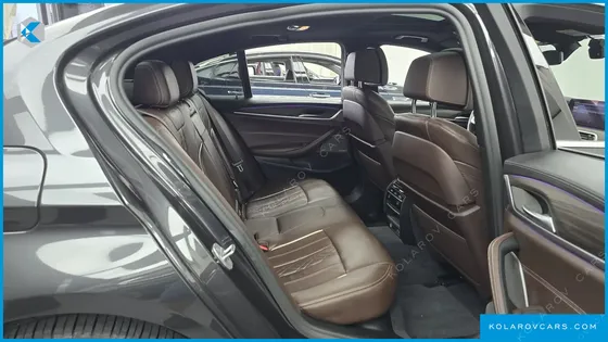 BMW 5 SERIES 530E M SPORT