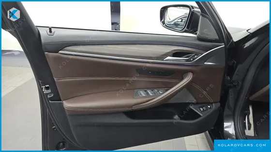 BMW 5 SERIES 530E M SPORT