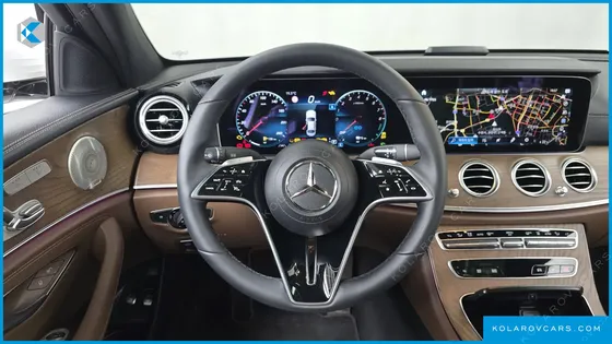 MERCEDES E-CLASS E300E 4MATIC EXCLUSIVE
