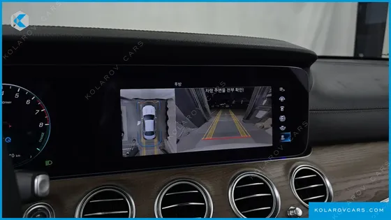 MERCEDES E-CLASS E300E 4MATIC EXCLUSIVE