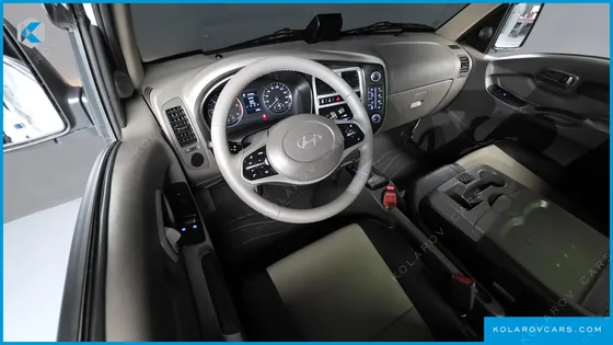 HYUNDAI PORTER II SUPER CABIN LPG