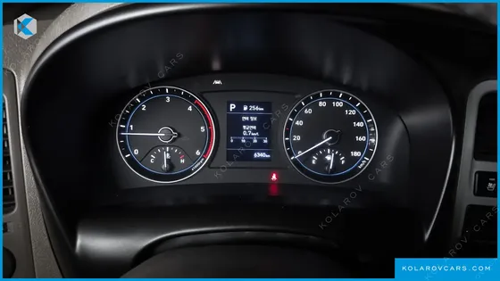 HYUNDAI PORTER II SUPER CABIN LPG
