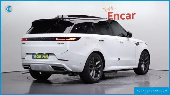 LAND ROVER RANGE ROVER SPORT P550E DYNAMIC HSE