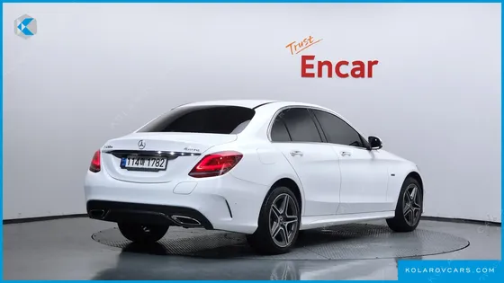 MERCEDES C-CLASS C300E 4MATIC AMG LINE