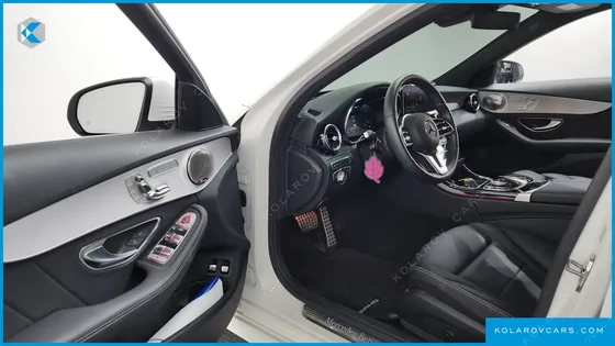 MERCEDES C-CLASS C300E 4MATIC AMG LINE