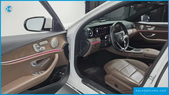 MERCEDES E-CLASS E300E 4MATIC EXCLUSIVE
