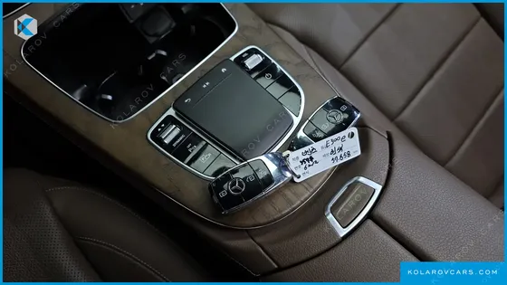 MERCEDES E-CLASS E300E 4MATIC EXCLUSIVE