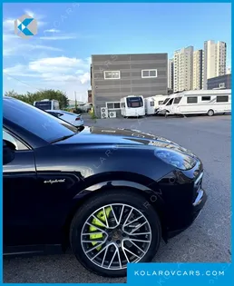 PORSCHE CAYENNE 3.0 E-HYBRID