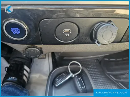 HYUNDAI PORTER II DOUBLE CABIN LPG