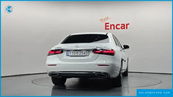 MERCEDES E-CLASS E300E 4MATIC EXCLUSIVE