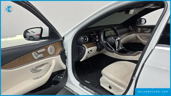 MERCEDES E-CLASS E300E 4MATIC EXCLUSIVE