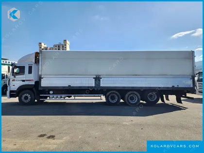 HYUNDAI TRAGO TRAGO 6X4