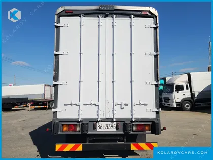 HYUNDAI TRAGO TRAGO 6X4