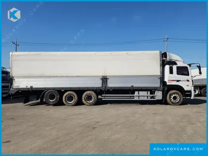 HYUNDAI TRAGO TRAGO 6X4