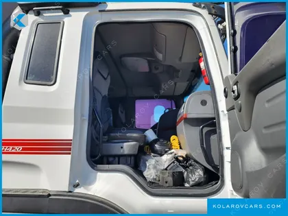 HYUNDAI TRAGO TRAGO 6X4