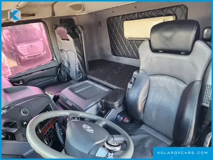 HYUNDAI TRAGO TRAGO 6X4
