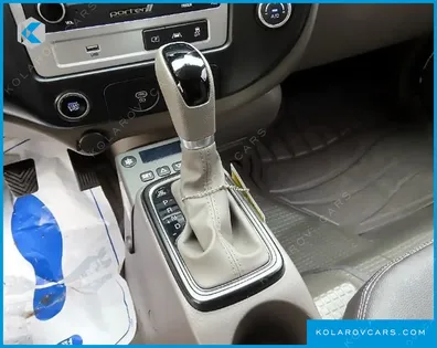 HYUNDAI PORTER II SUPER CABIN LPG