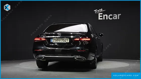 MERCEDES E-CLASS E300E 4MATIC EXCLUSIVE