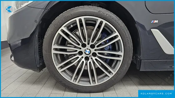 BMW 5 SERIES 530E M SPORT