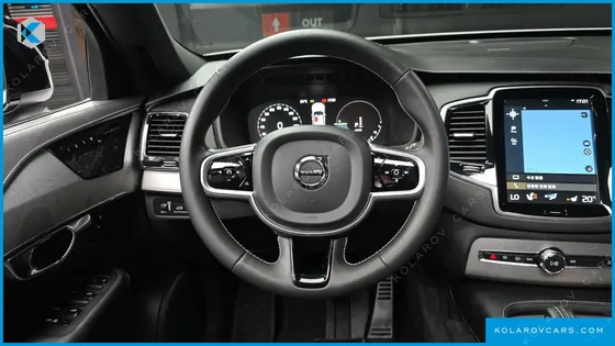 VOLVO XC90 T8 R-DESIGN HYBRID