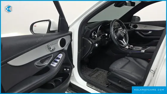 MERCEDES GLC-CLASS GLC300E 4MATIC