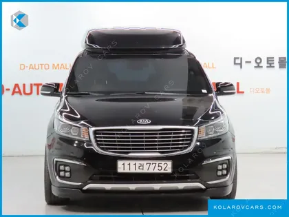 KIA CARNIVAL 9-SEATER HI-LIMOUSINE