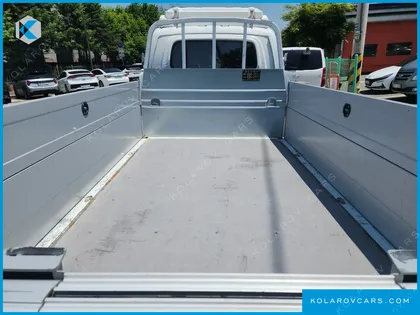 HYUNDAI PORTER II SUPER CABIN LPG