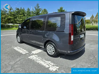 HYUNDAI STARIA NONE
