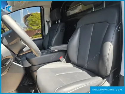 HYUNDAI STARIA NONE