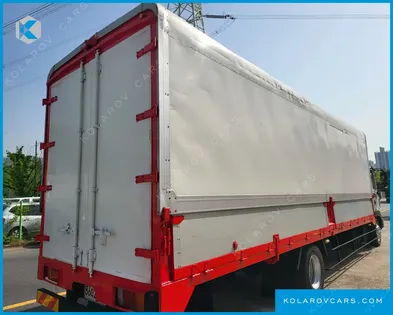 HYUNDAI MEGA TRUCK GOLD