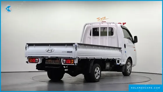 HYUNDAI PORTER II STANDARD CAP CRDI