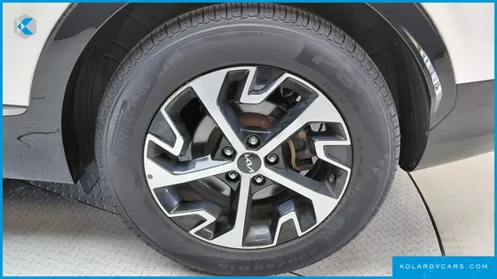 KIA SPORTAGE SIGNATURE 4WD