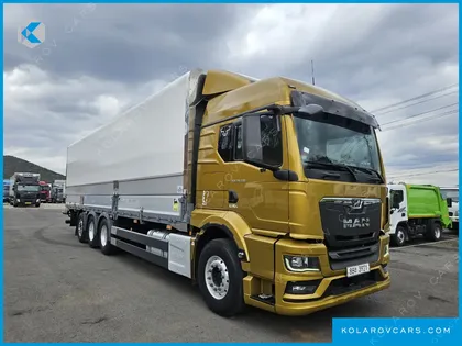 MAN TRUCK CARGO TRUCK 8X4
