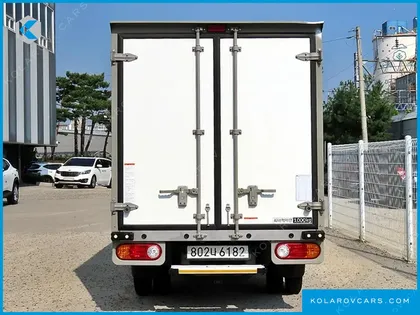 HYUNDAI PORTER II SUPER CABIN LPG
