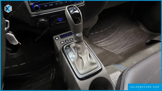 HYUNDAI PORTER II SUPER CABIN LPG