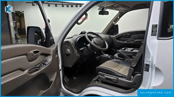HYUNDAI PORTER II SUPER CABIN LPG